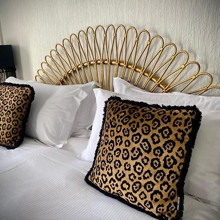 High Tor Guest House Γουίτμπι Εξωτερικό φωτογραφία