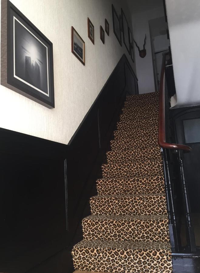 High Tor Guest House Γουίτμπι Εξωτερικό φωτογραφία
