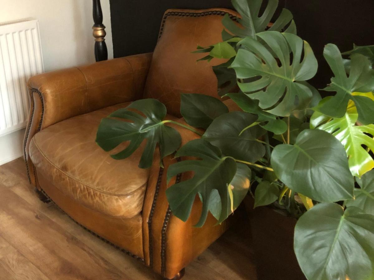 High Tor Guest House Γουίτμπι Εξωτερικό φωτογραφία
